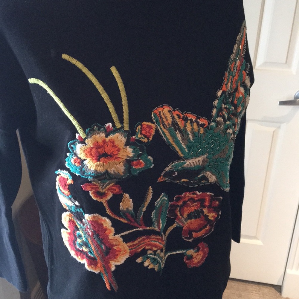 Sweater - Picture 5 of 5